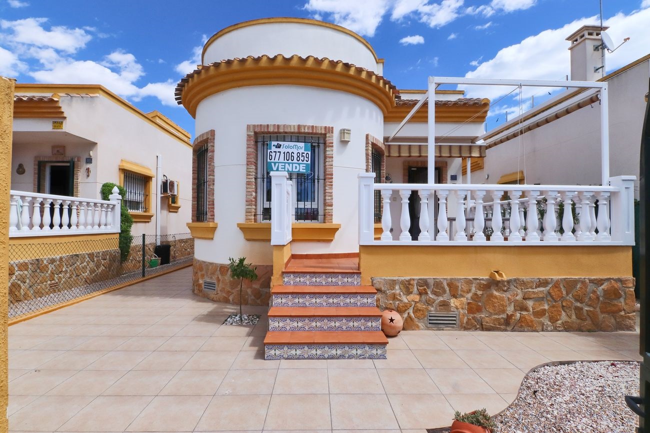 Resale - Villa/Detached house - Guardamar del Segura - El Raso