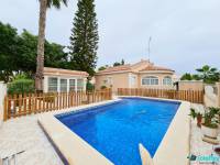 Resale - Villa/Detached house - Ciudad Quesada - Doña Pepa