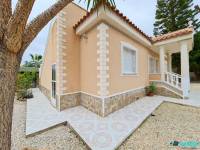 Resale - Villa/Detached house - Ciudad Quesada - Doña Pepa